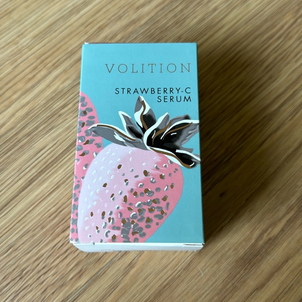 5/75$    Volition strawberry-c serum